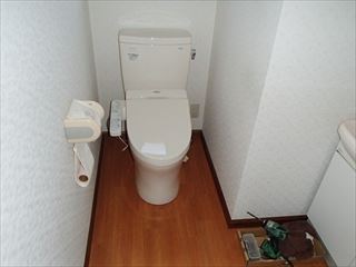 トイレ入れ替え工事