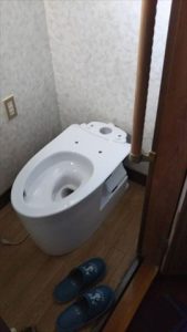 トイレ交換工事