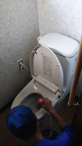 トイレ交換工事