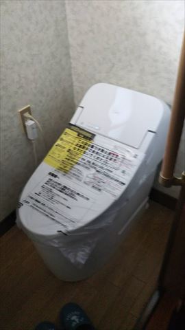 トイレ交換工事