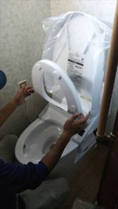 トイレ交換工事