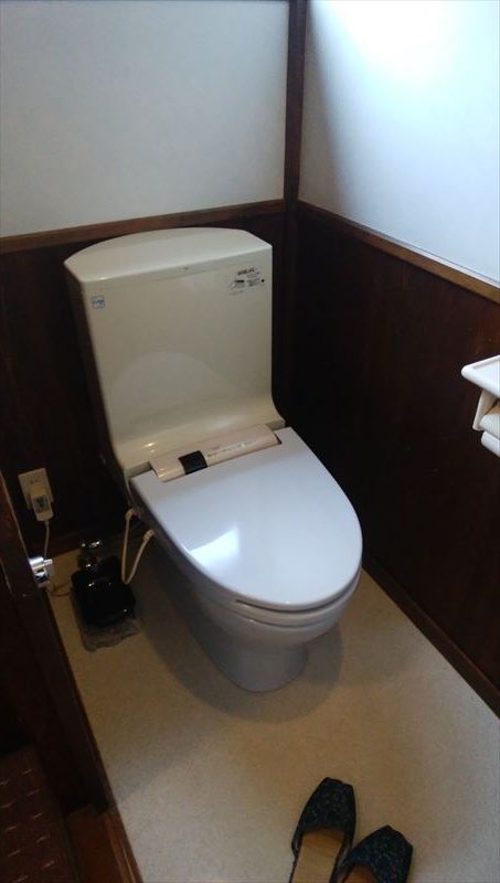 穂高トイレ交換工事