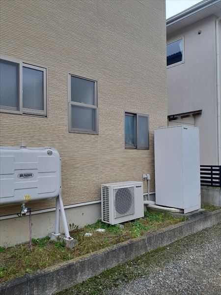 エコキュート　施工前
