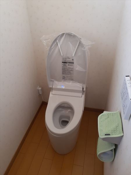 トイレ交換　TOTO　GG1　CES9415　＃NG2ホワイトグレー　完工