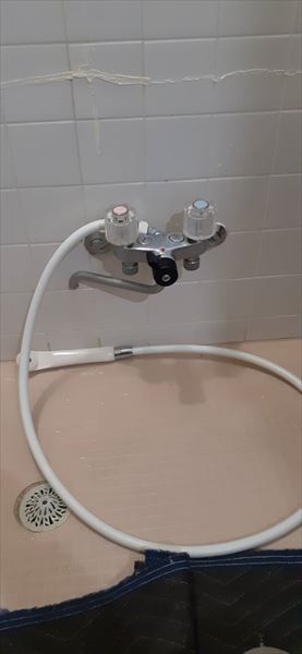 浴室水栓交換　施工前