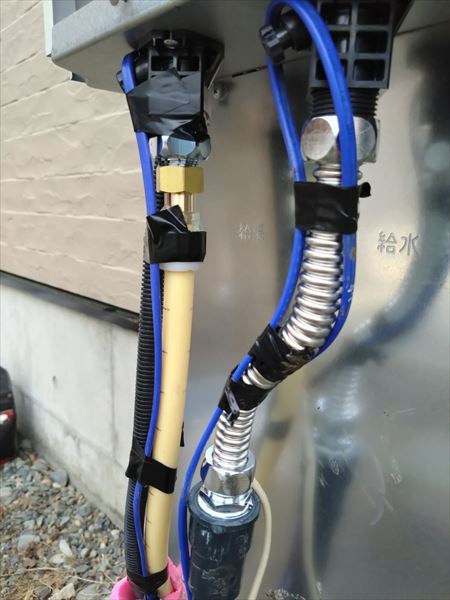 エコキュート　施工中　水漏れ　銅管