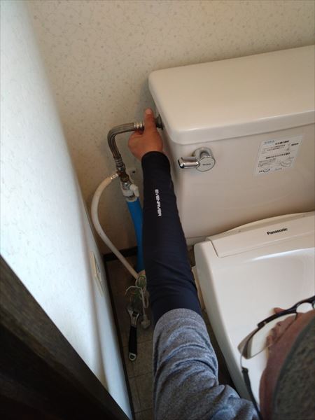 トイレ　施工中