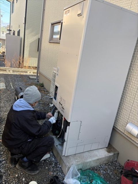 塩尻市エコキュート交換｜13年使用で予防的入替と排水移設事例5