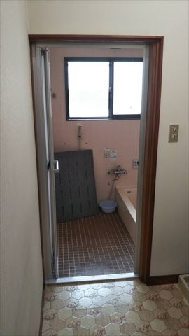 浴室折れ戸交換工事
