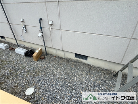 塩尻市　蓄電池設置工事　施工前地面